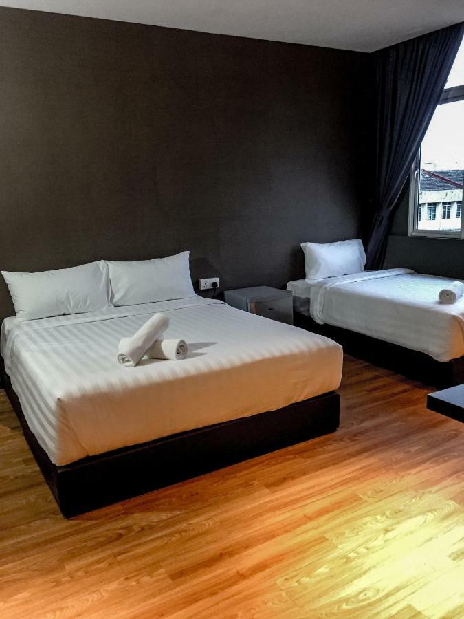 Nap Hotel Джохор Бахру Екстериор снимка